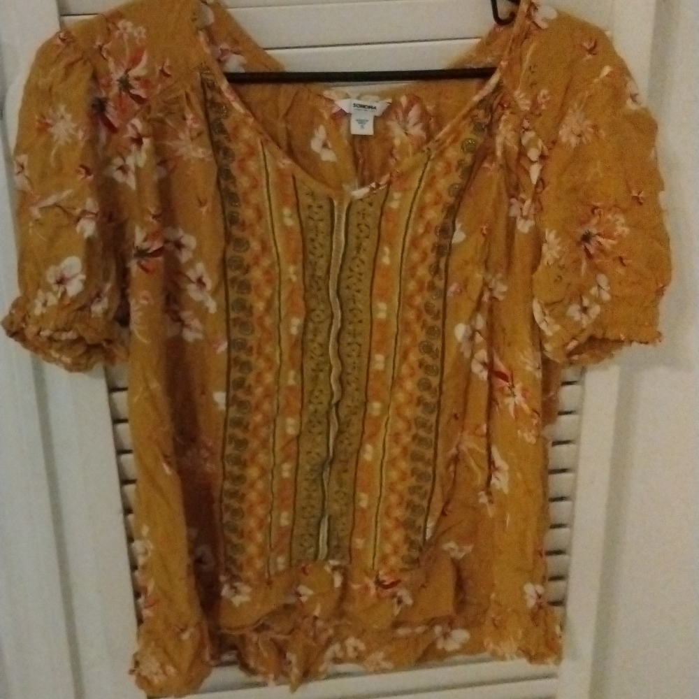 Women top